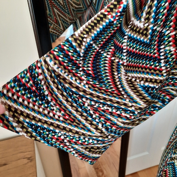 Fun, easy, stretch dress - Picture 7 of 8